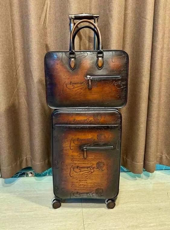 Valise Berluti élégante