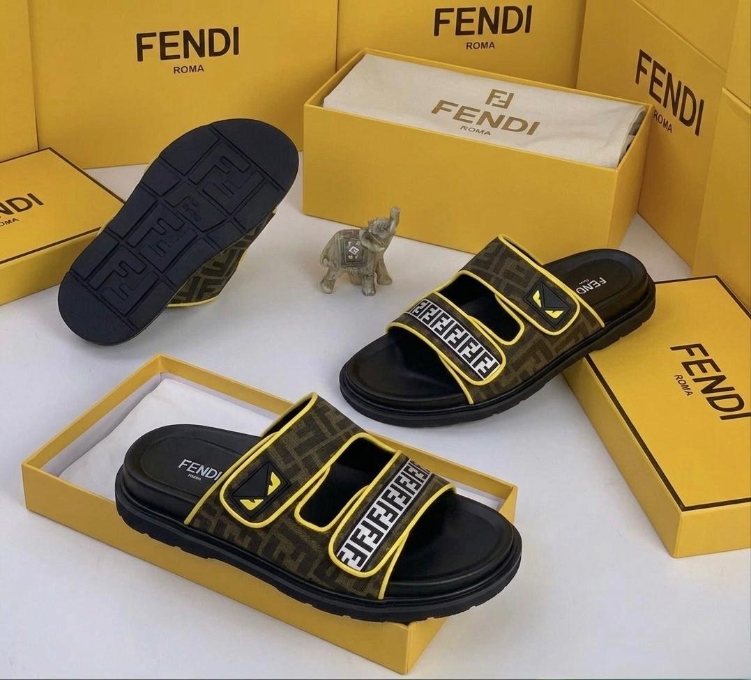Sandales Fendi